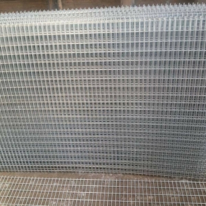 Lưới thép hàn ô 50x150mm